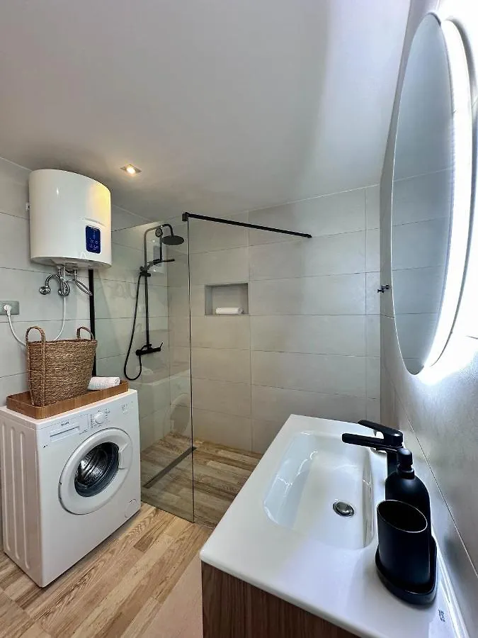 Apartment Ferienwohnung Casa Elsa With Free Parking Los Abrigos Spanien